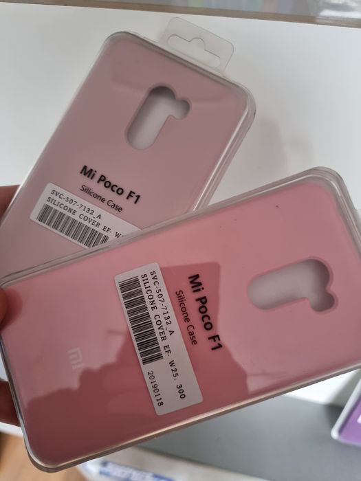Чехли на Xiaomi POCO F1