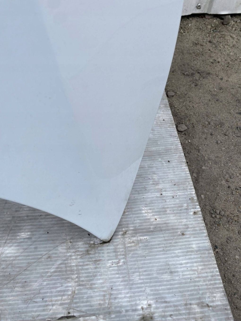 AUDI Q7 I 4L MASKA POKRYWA SILNIKA 4L0010515A