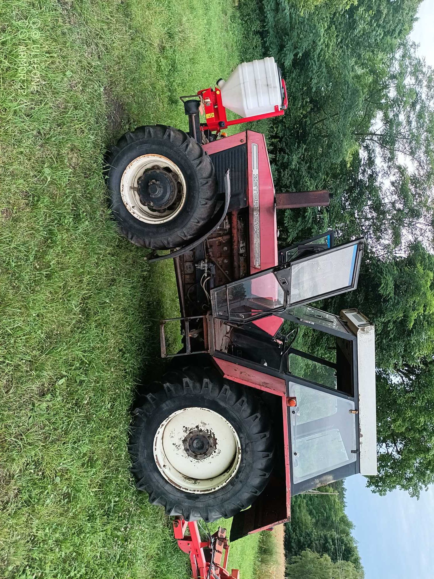 Ciągnik Zetor 12145