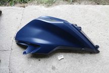 6986 Nakładka Prawa Zbiornik bok HONDA CB CBF 125 18+