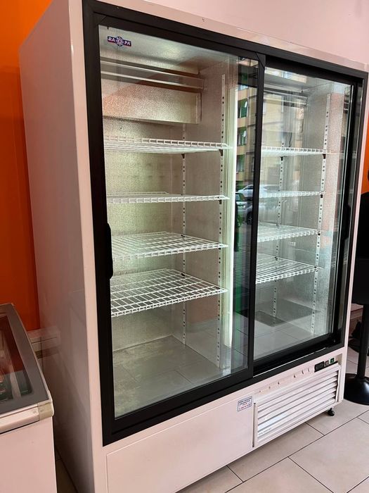 profesjonalną szafę chłodniczą