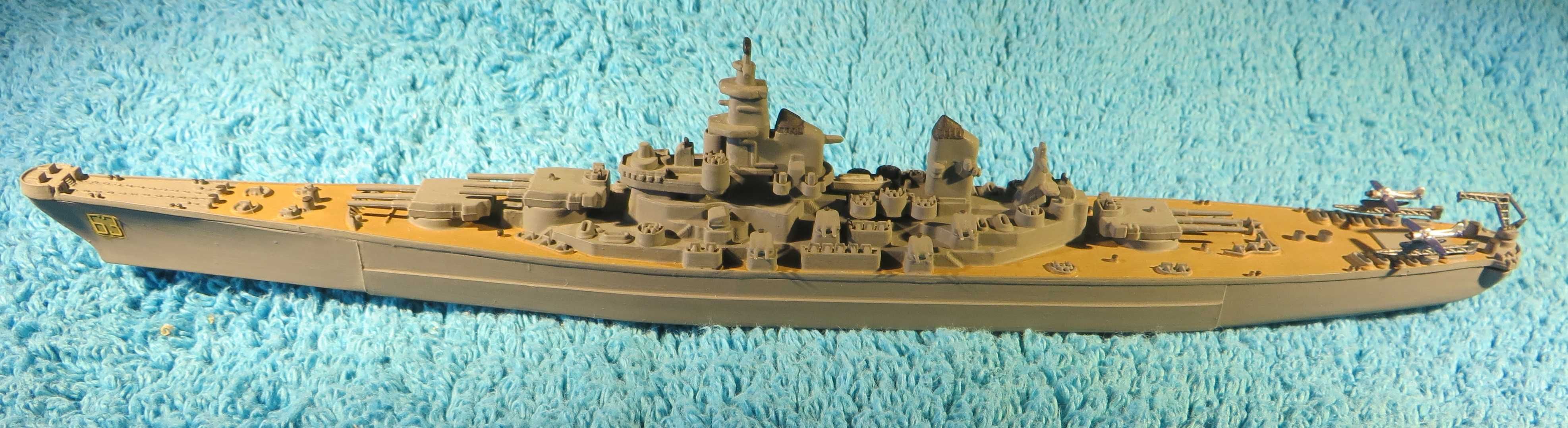 Navios de Guerra WW2 1/1000 Trumpeter Kit