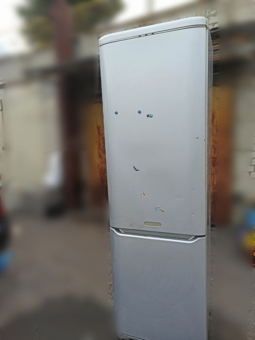 Продам холодильник