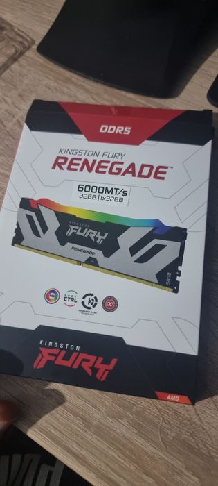 Pamięć Kingston Fury Renegade RGB, DDR5, 32GB, 6000MHz, CL32