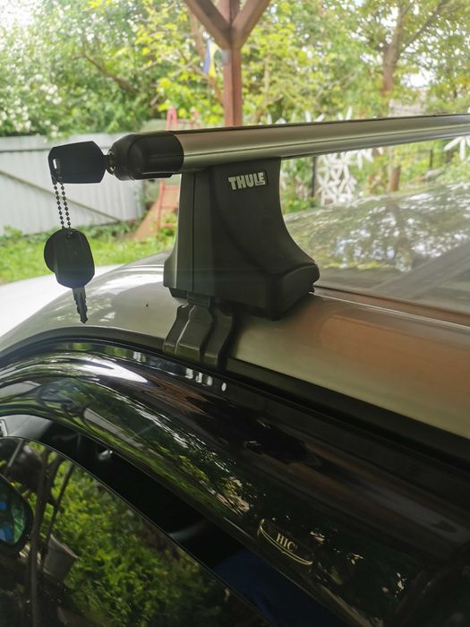 Багажник на плоский дах Ауді А6 С4 THULE