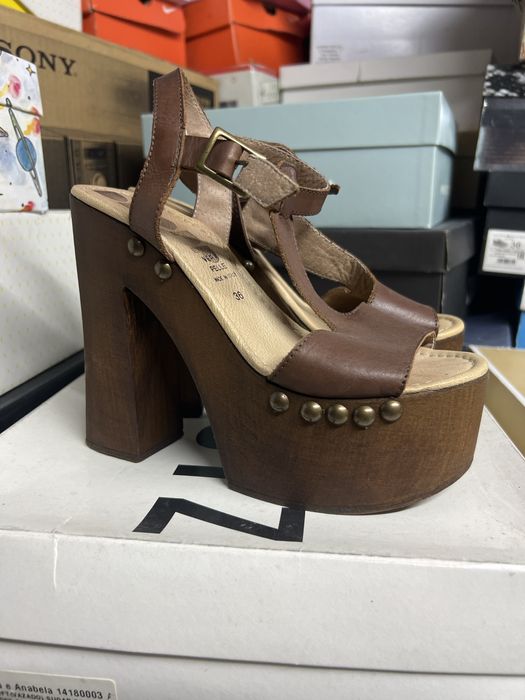 Sandalias DROP - Novas