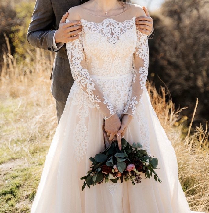 Весільна сукня 48р