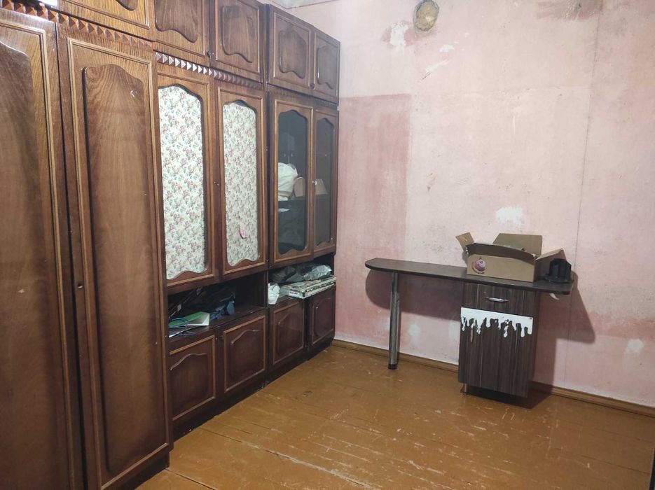 В оренду будинок в Пирогово. 5 кімнат, всі зручності, 8 соток.