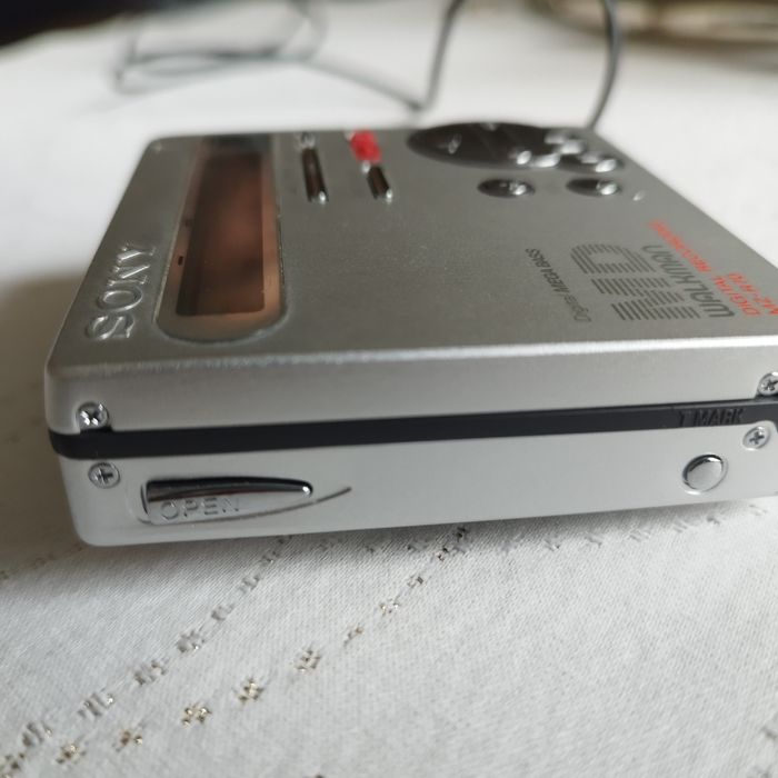 odtwarzacz Walkman MiniDisc Sony MZ-R70