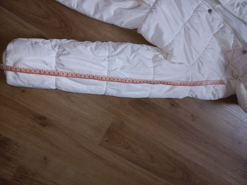 Теплі куртки.Жіноча