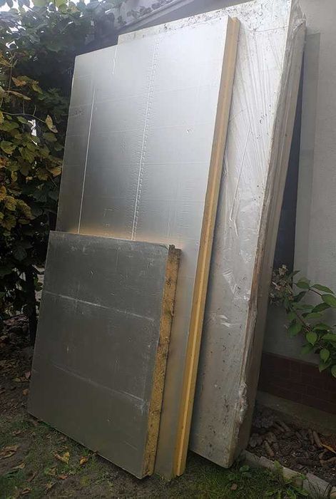 Płyta dachowa EUROTHANE SILVER EFR 100/1200/2400