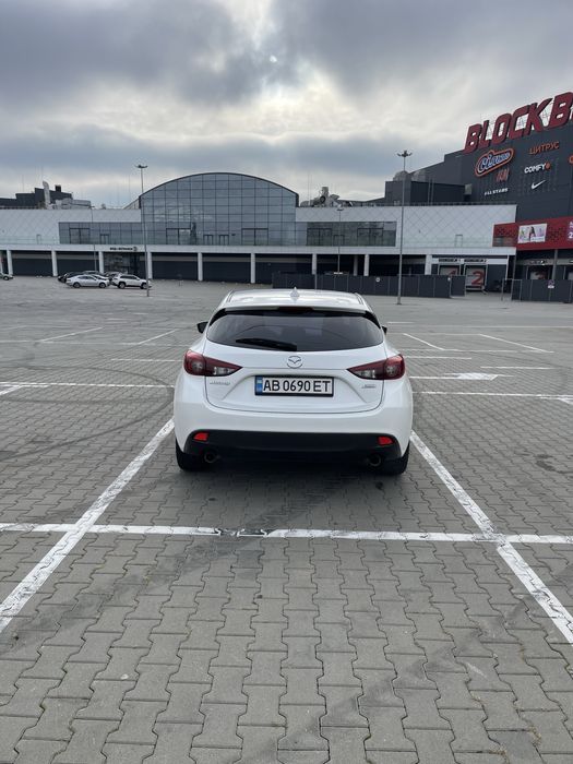 Mazda 3 Grand Touring