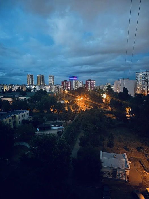 Продам 1-кімнатну квартиру, вул. Вершигори 9А, Дніпровський KA