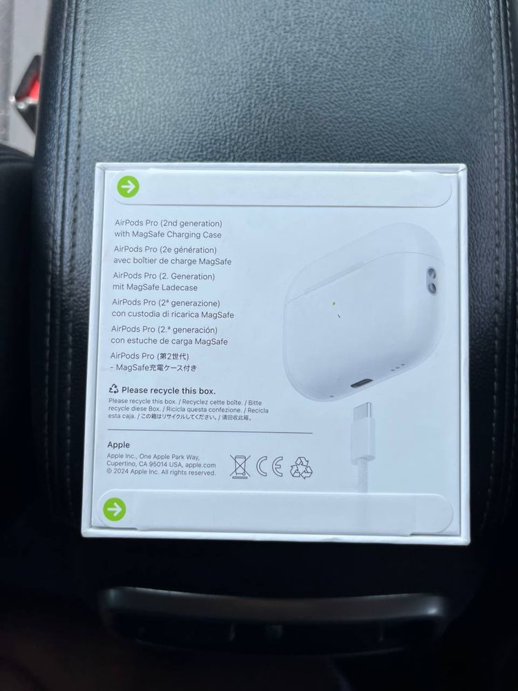 Оригінальні Apple AirPods Pro
