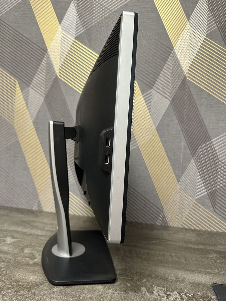 Монітор Dell U2412M 24ʼ IPS 1920x1200