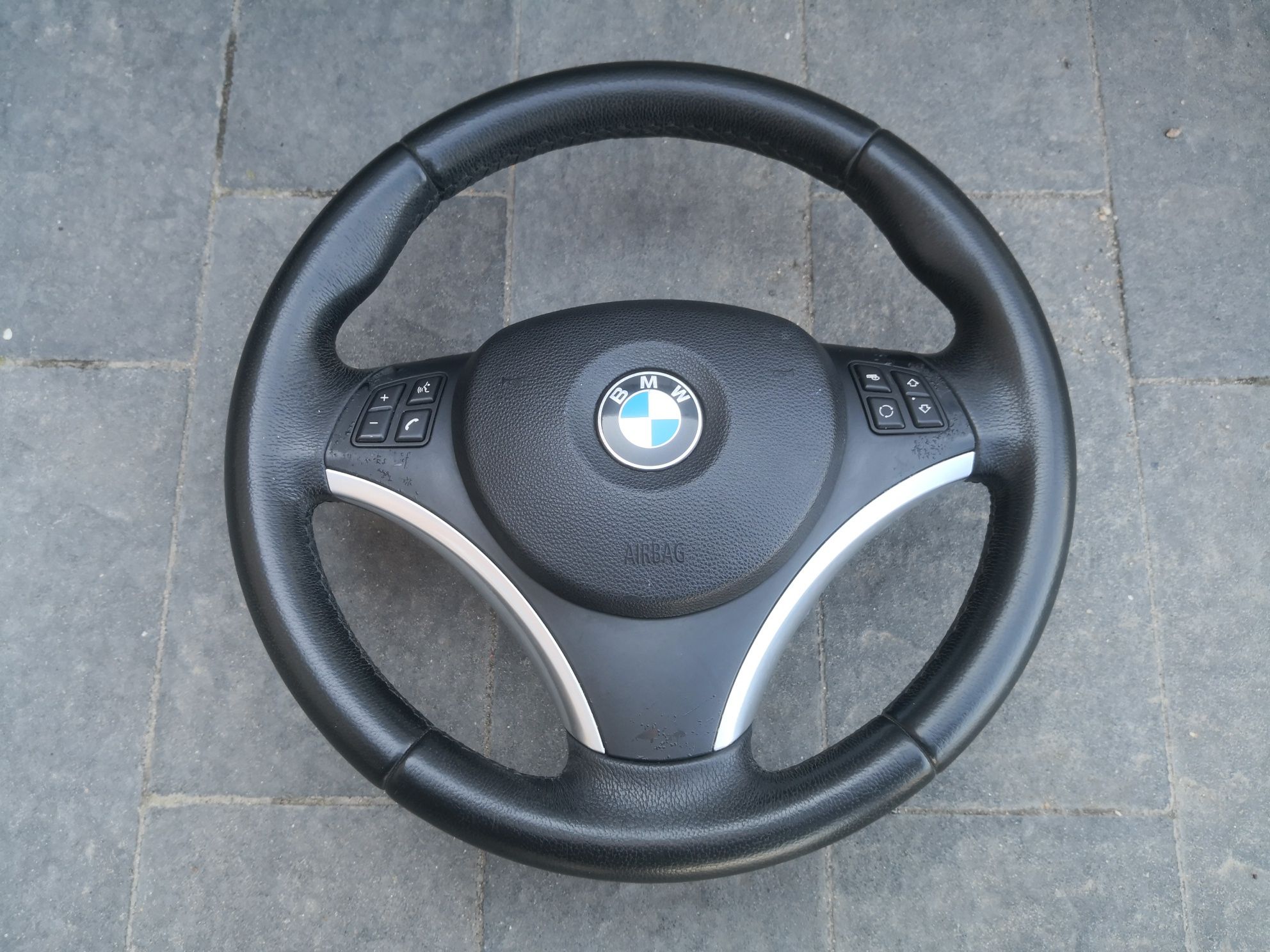 Kierownica multifunkcyjna BMW e87 e81 e82 e88 e90 e91 e92 #13