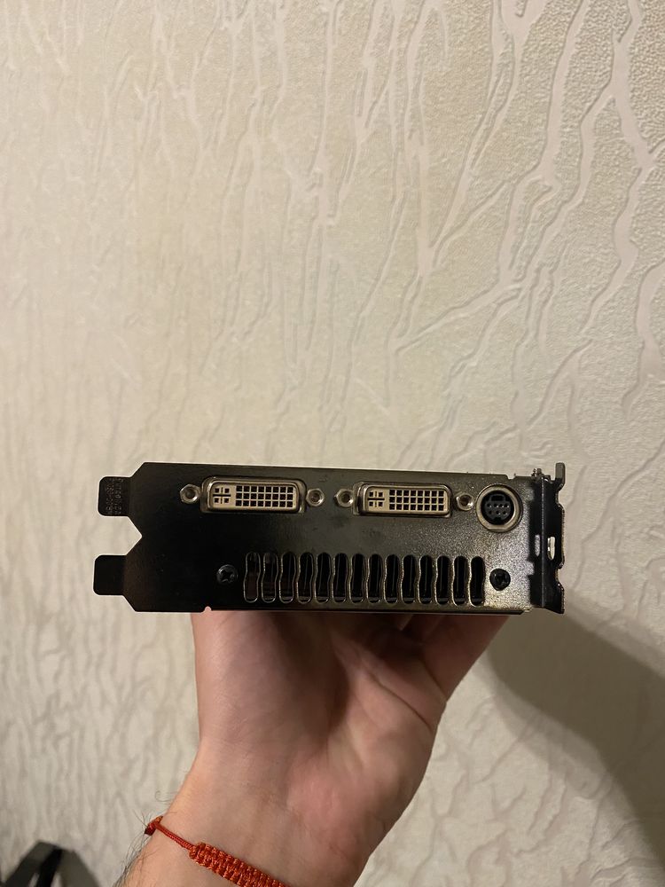 Продам видеокарту Nvidia GeForce 8800 GTS