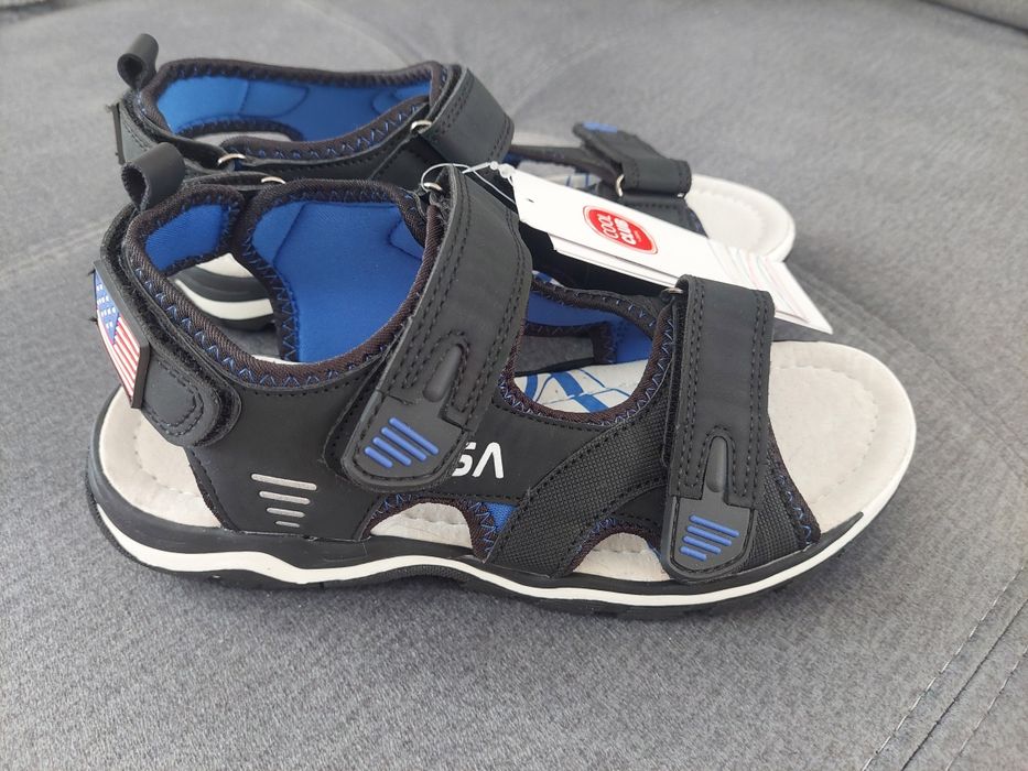 Sprzedam sandały chlopiece Cool Club rozmiar 35