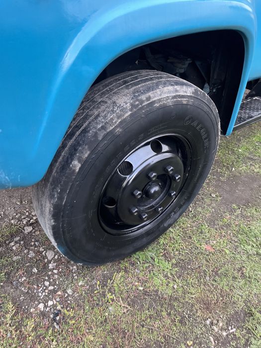 Зил самоскид коротиш