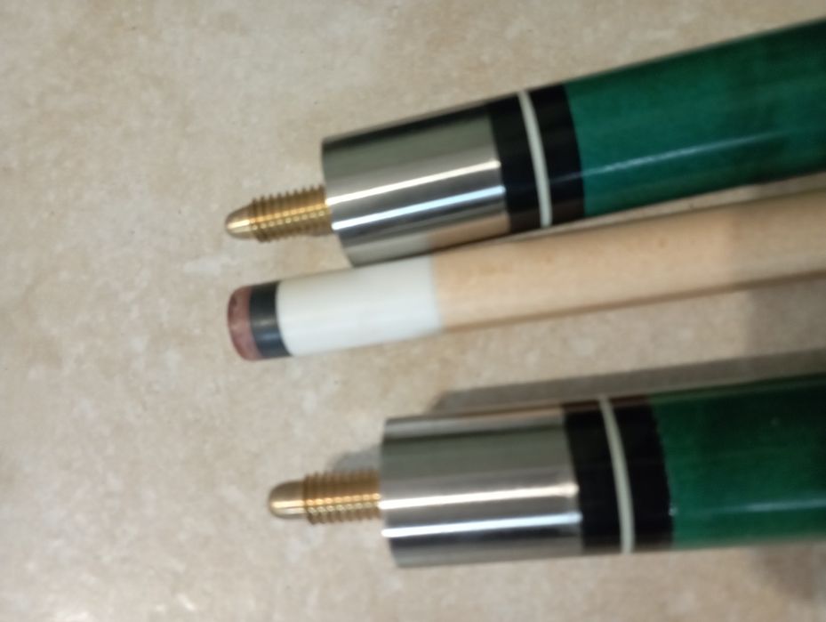 Більярдний кий з чохлом в тубусі