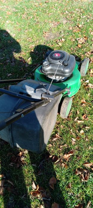 Sprzedam kosiarkę  z koszem