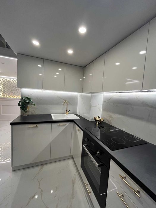 Luksusowy apartament z antresolą – Piotrkowska 37, turystyczne centrum