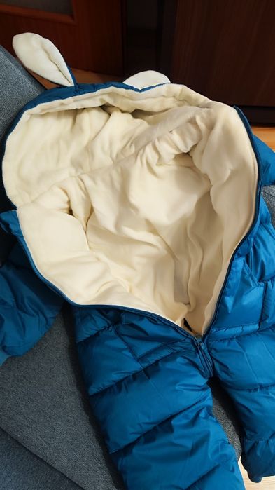 Niebieski bardzo ciepły kombinezon zimowy dla dziecka królik ocieplony