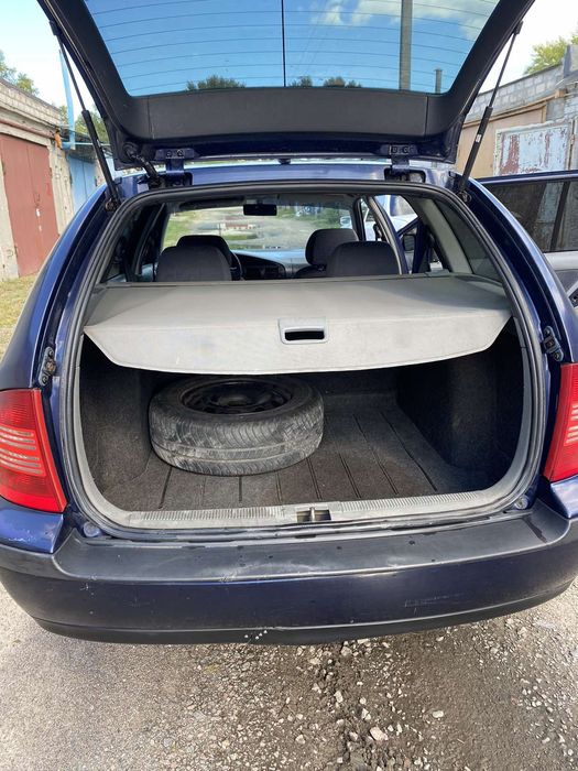 Продам Skoda Octavia универсал