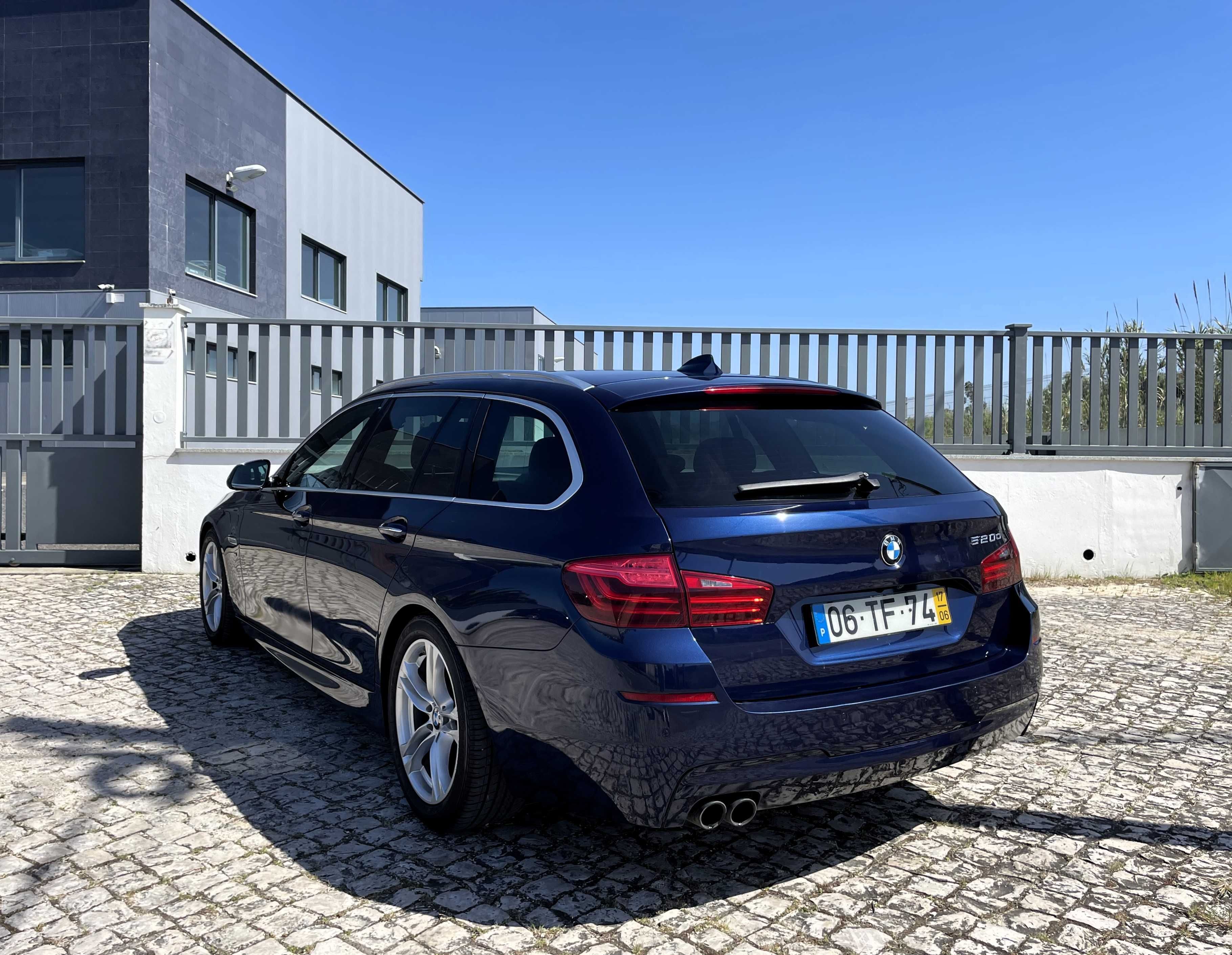 BMW 520d Touring Pack M - Automática - 2017 - Nacional