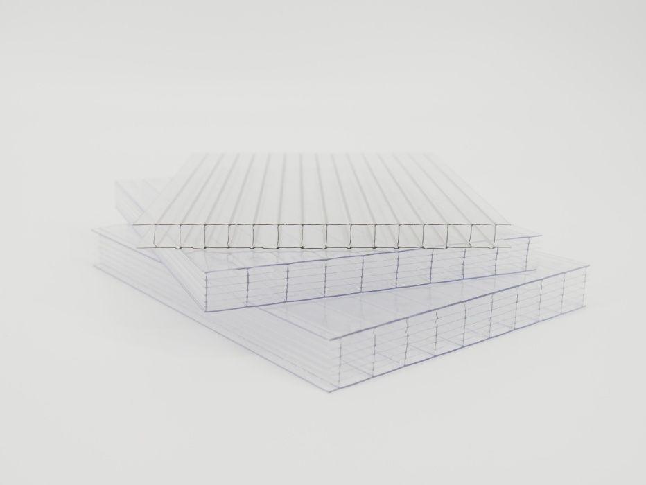 Poliwęglan komorowy 16mm 2100x6000mm bezbarwny 1UV 2,5kg/m2
