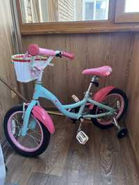 Велосипед для дівчинуи 3-5 років . Стан ідеальний