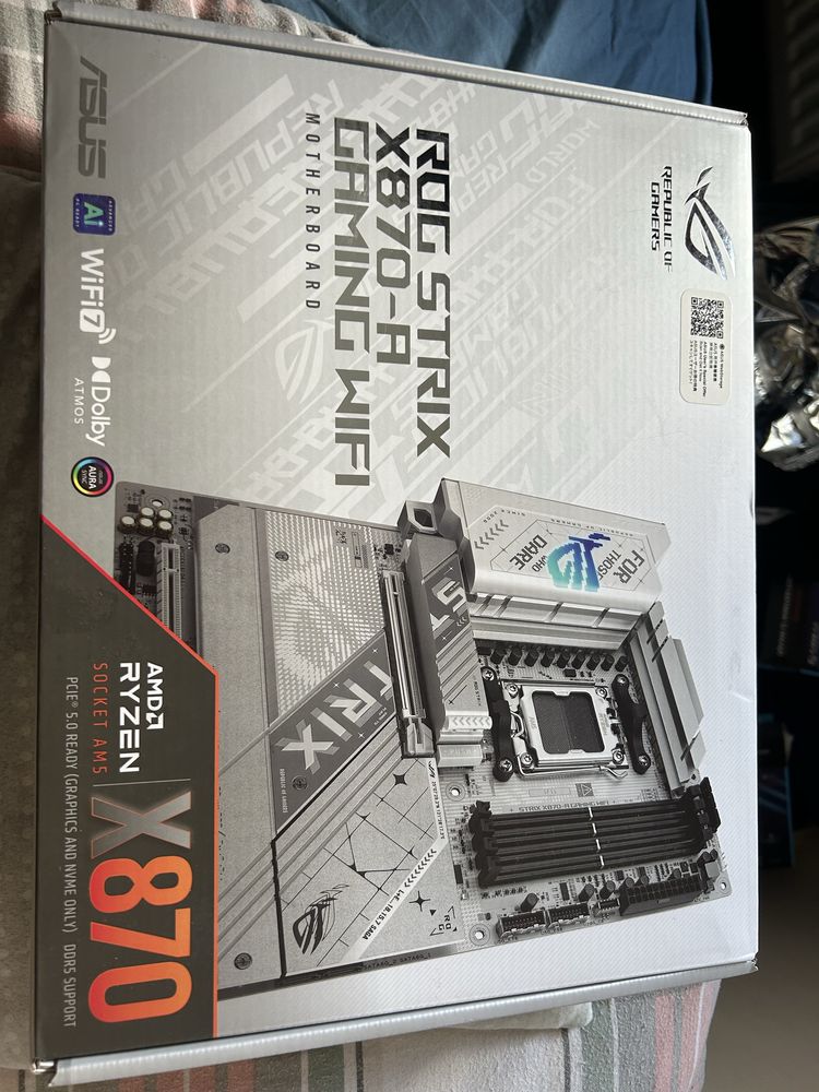 Płyta główna rog strix X870-A GAMING WIFI AM5 DDR5 HDMI/USBC Asus
