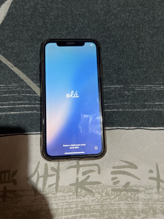 IPHONE XR para desocupar
