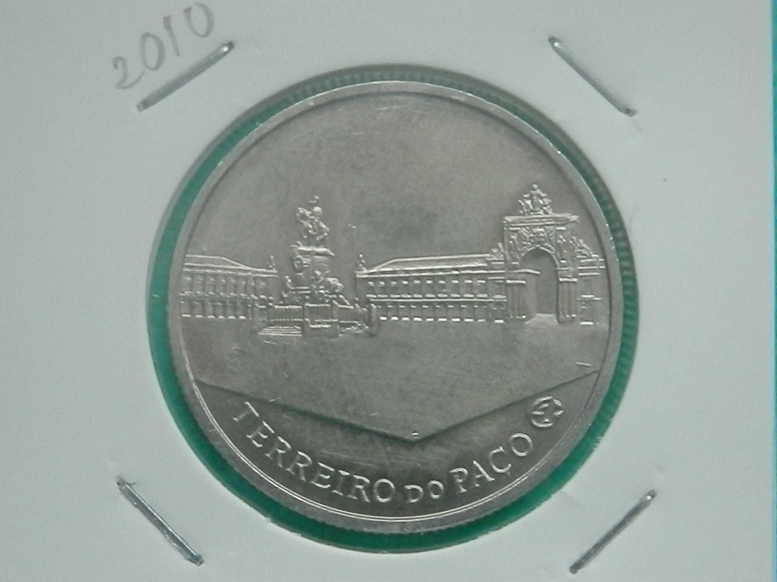 763 - Euro: 2,50 euros 2010 cuni Terreiro Paço, por 3,00