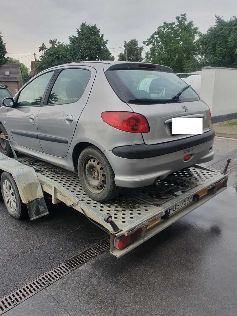 Peugeot 206 1.4 hdi 5drzwi, kolor grafitowy kod lakieru EZAC na części