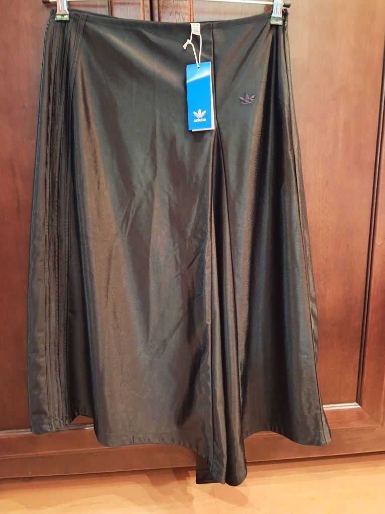 Спідниця adidas, 40 р.