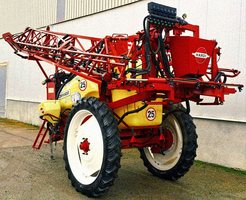 Opryskiwacz Hardi Commander Plus 21m 2800L