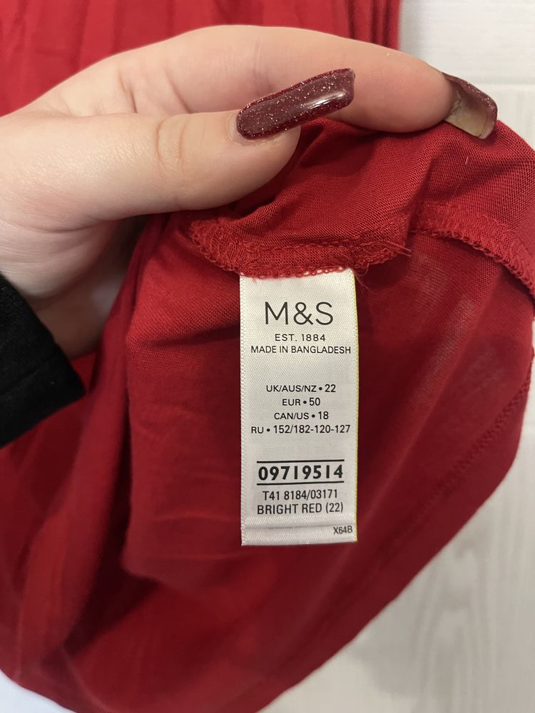 Гольф M&S новый красный  50-52