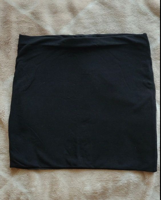 Czarna spódnica H&M rom. M