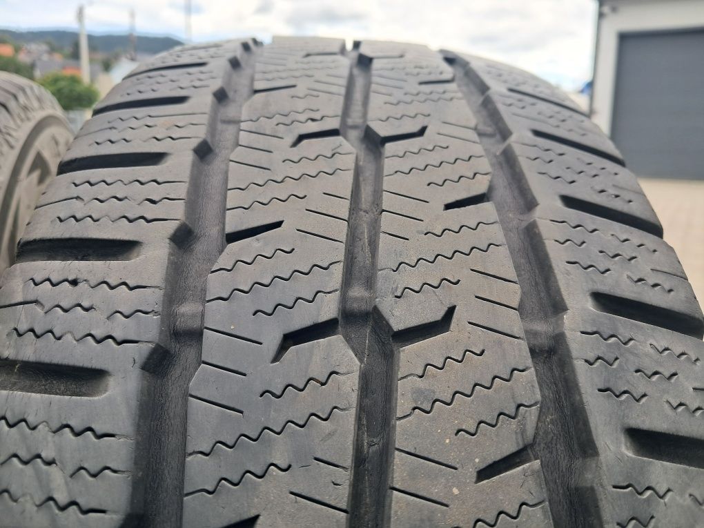 2x 215/65r16c Toyo Observe Van opony do busa VW T5 T6 Opel Vivaro Rena