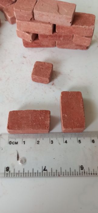 Cegiełki czerwone modelarskie gipsowe cegły model, diorama 60szt