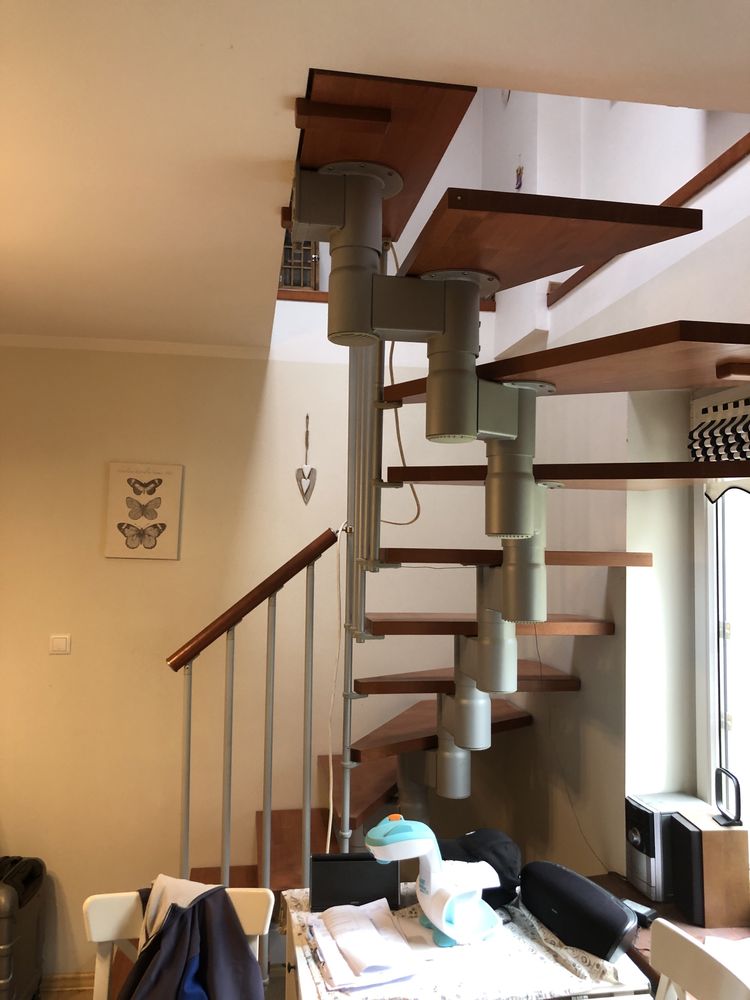Schody wewnętrzne RINTAL