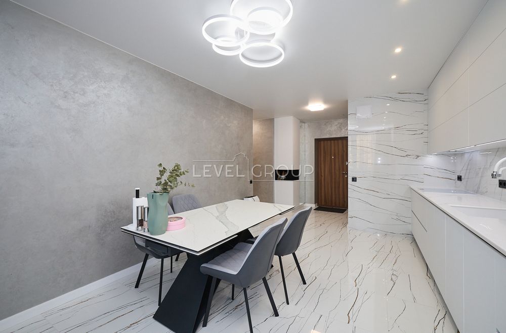 Продаж 3 кім квартири з ремонтом, 80м2 в ЖК Варшавський Плюс