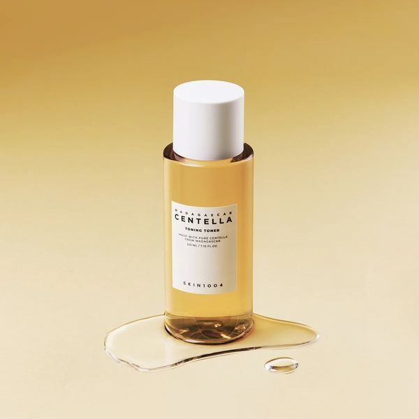 SKIN1004 400ml.- Увлажняющий тонер с центеллой и гиалуроновой к