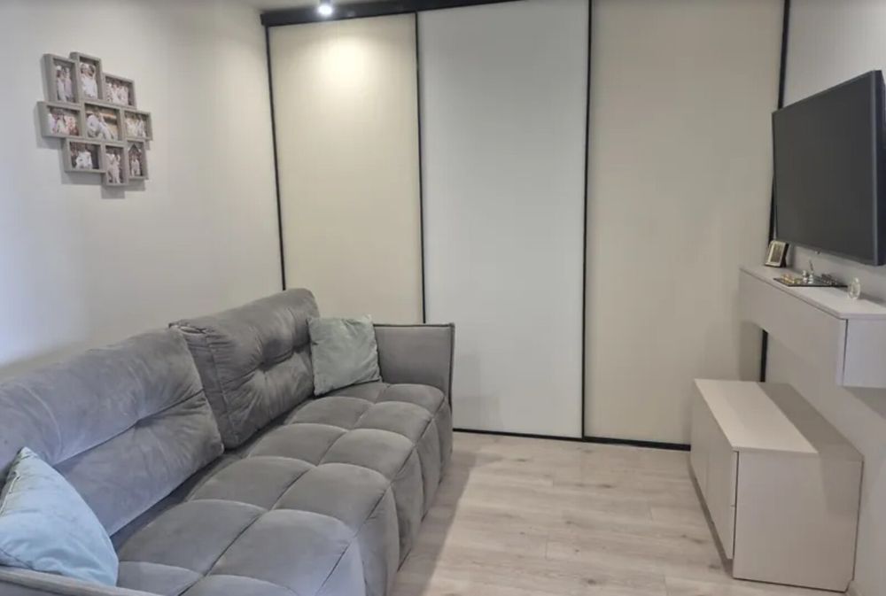 Продаж 1к квартири 43 кв. м на вул. Лепкого Богдана