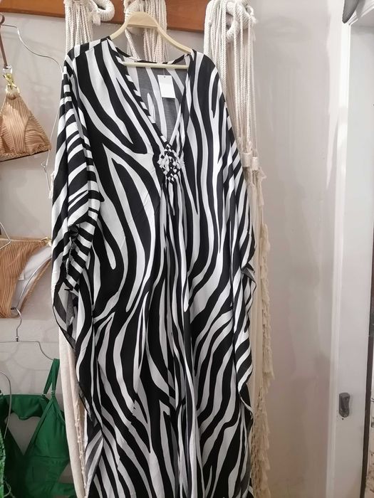 Roupa nova com etiqueta