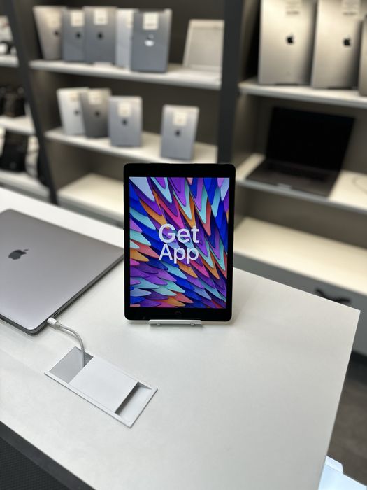Планшет iPad 8th 2010 на 32ГБ, стан 9/10 ГАРАНТІЯ Київ #80017