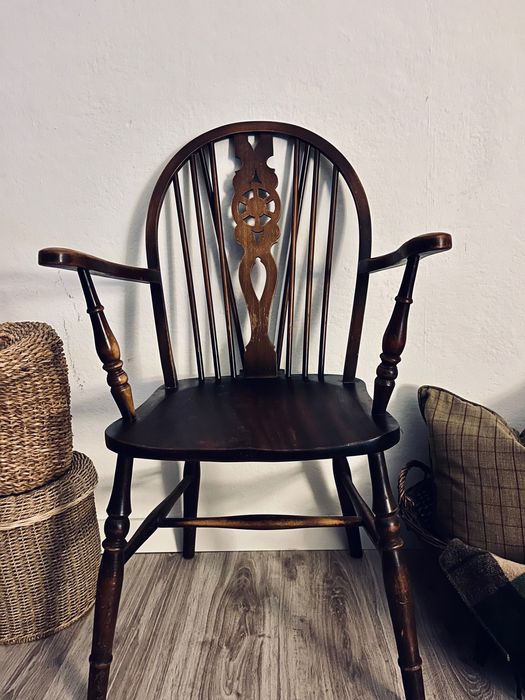 Angielskie krzesła Windsor, ręcznie robione, vintage.