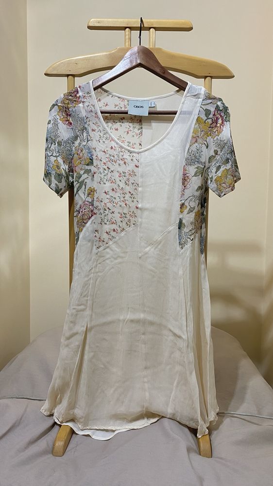 Сукня ASOS з квітковим принтом