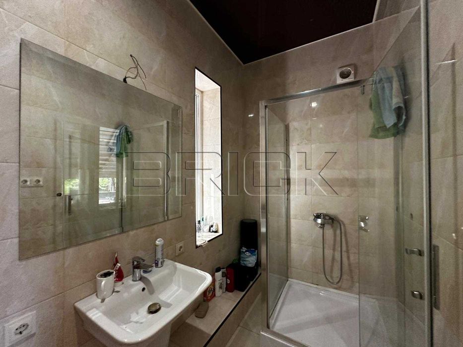 Продаж БудинокКиєво-Святошинський район,Віта-поштова,Вишнева,3 теремки